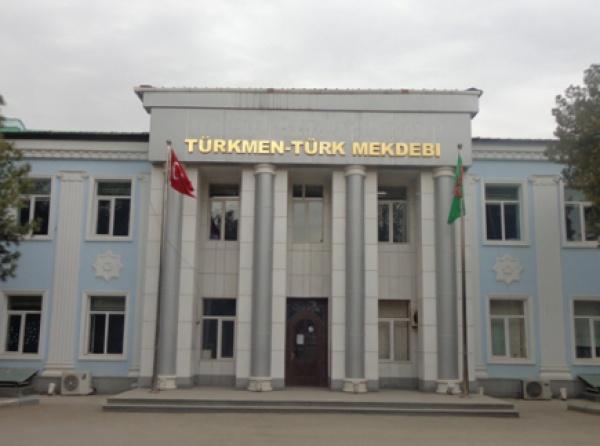 Türkmenistan Aşkabat Türk İlkokulu Fotoğrafı